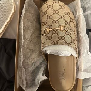 TALULAH look for less mules